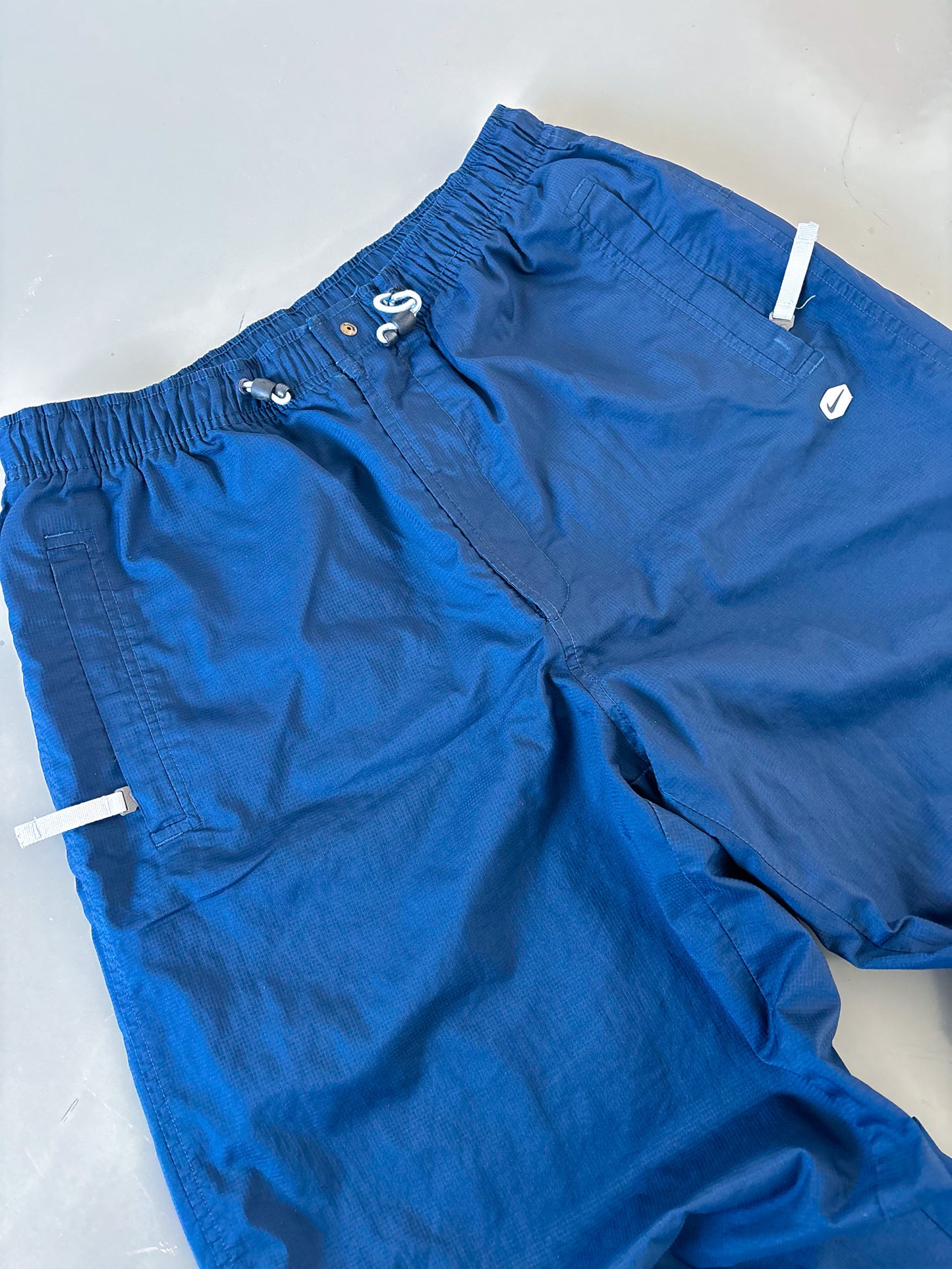 Nike Vintage *Hexagon* Trackpants | M