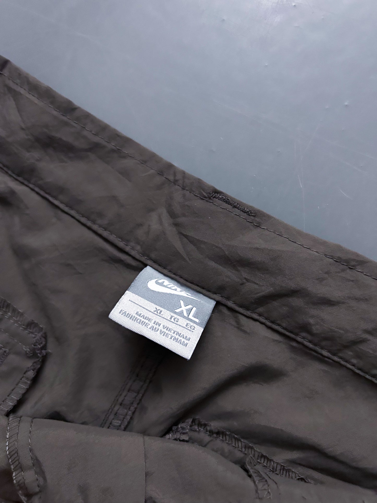 Nike Vintage Cargo Trackpants | XL