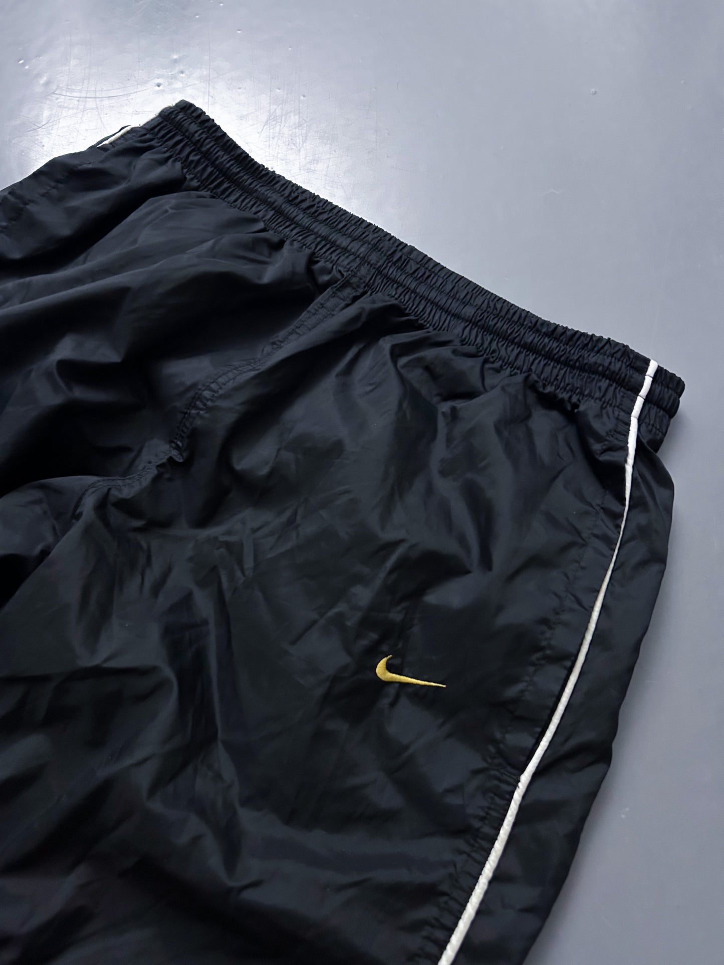Nike Vintage Trackpants | M