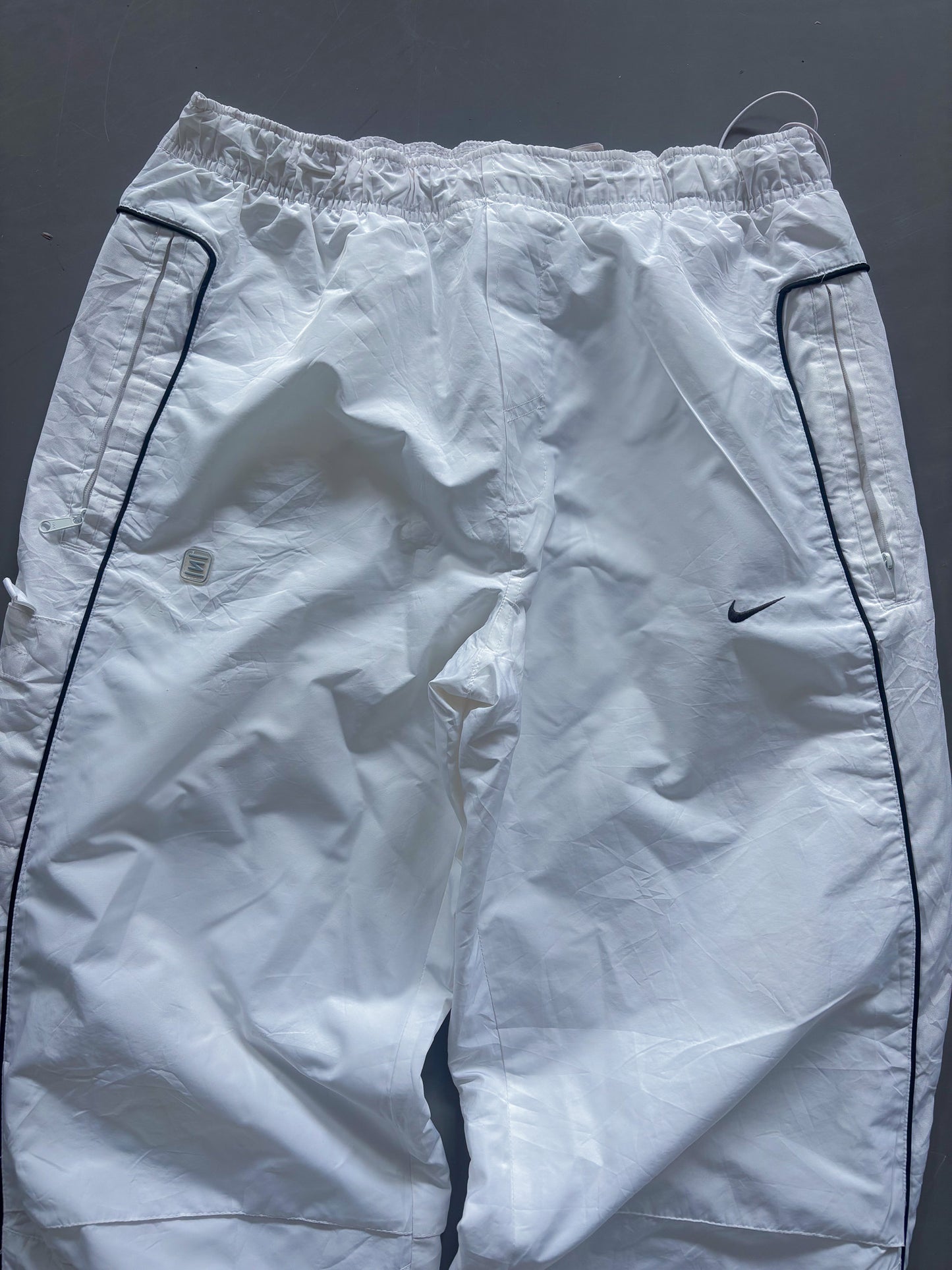 Nike Vintage *SHOX* Trackpants | M