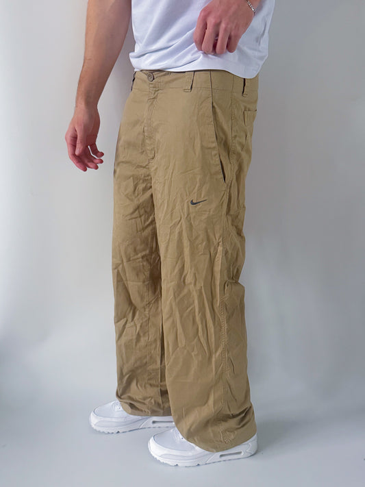 Nike Vintage Pants | M