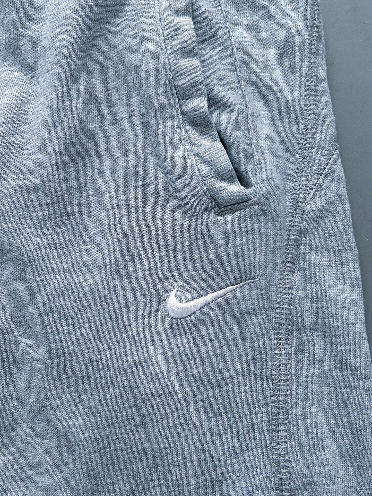 Vintage Nike Shorts | L