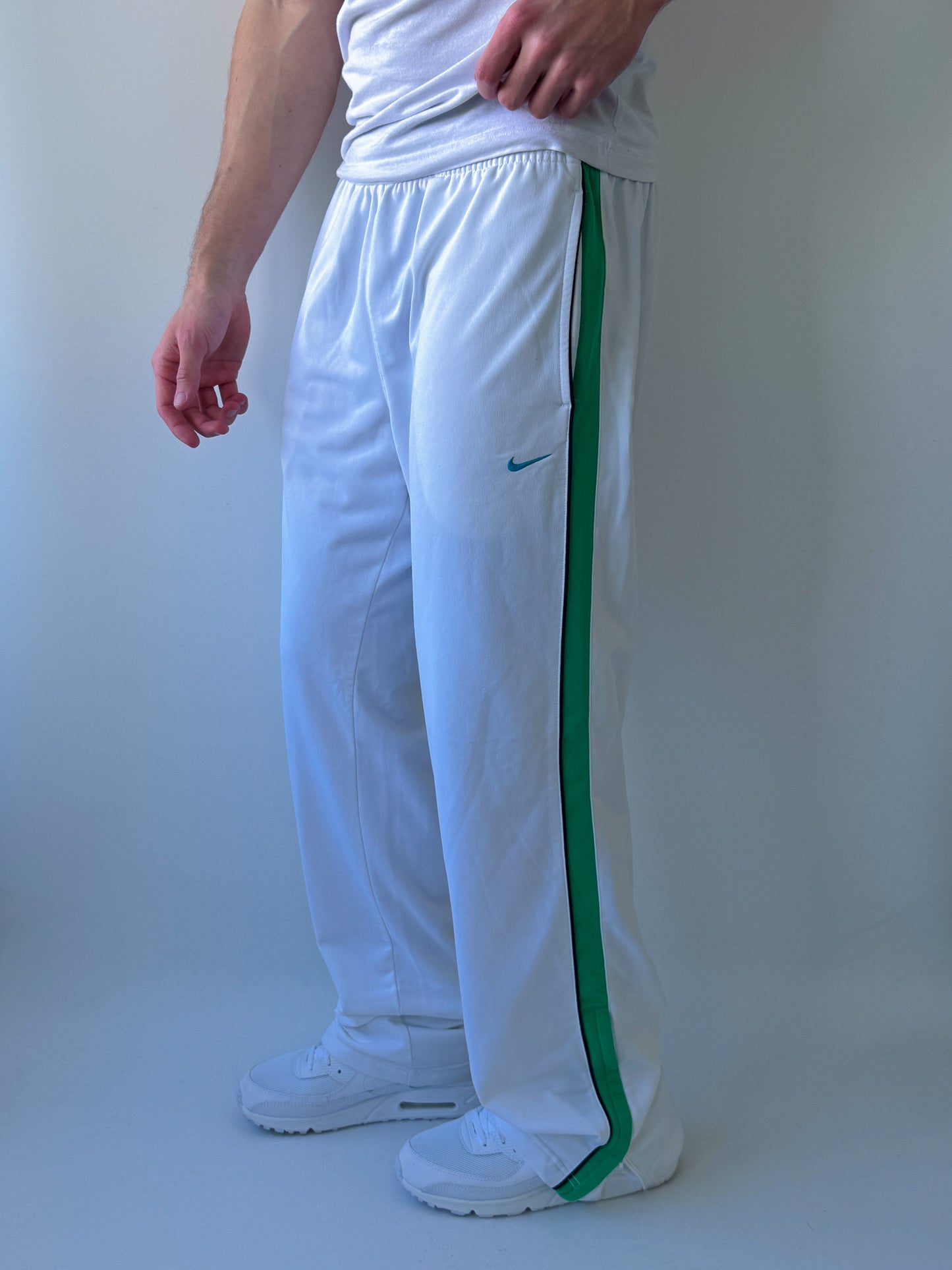 Vintage Nike *PREMIUM* Trackpants | S