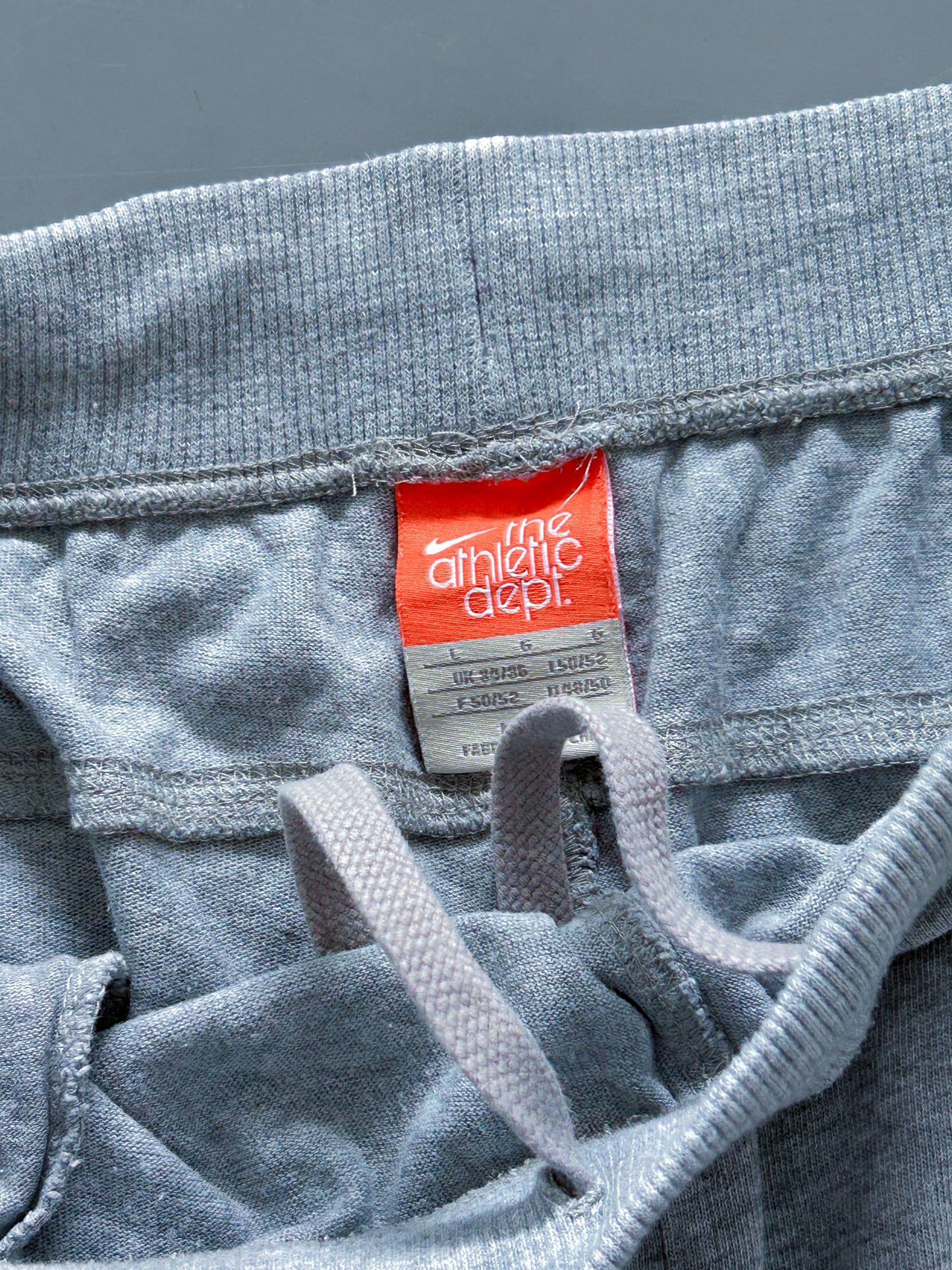 Vintage Nike Shorts | L