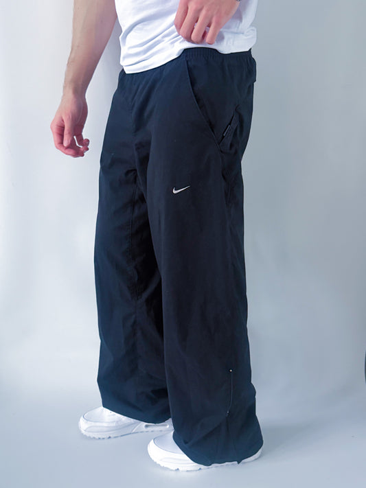 Nike Vintage Trackpants | L