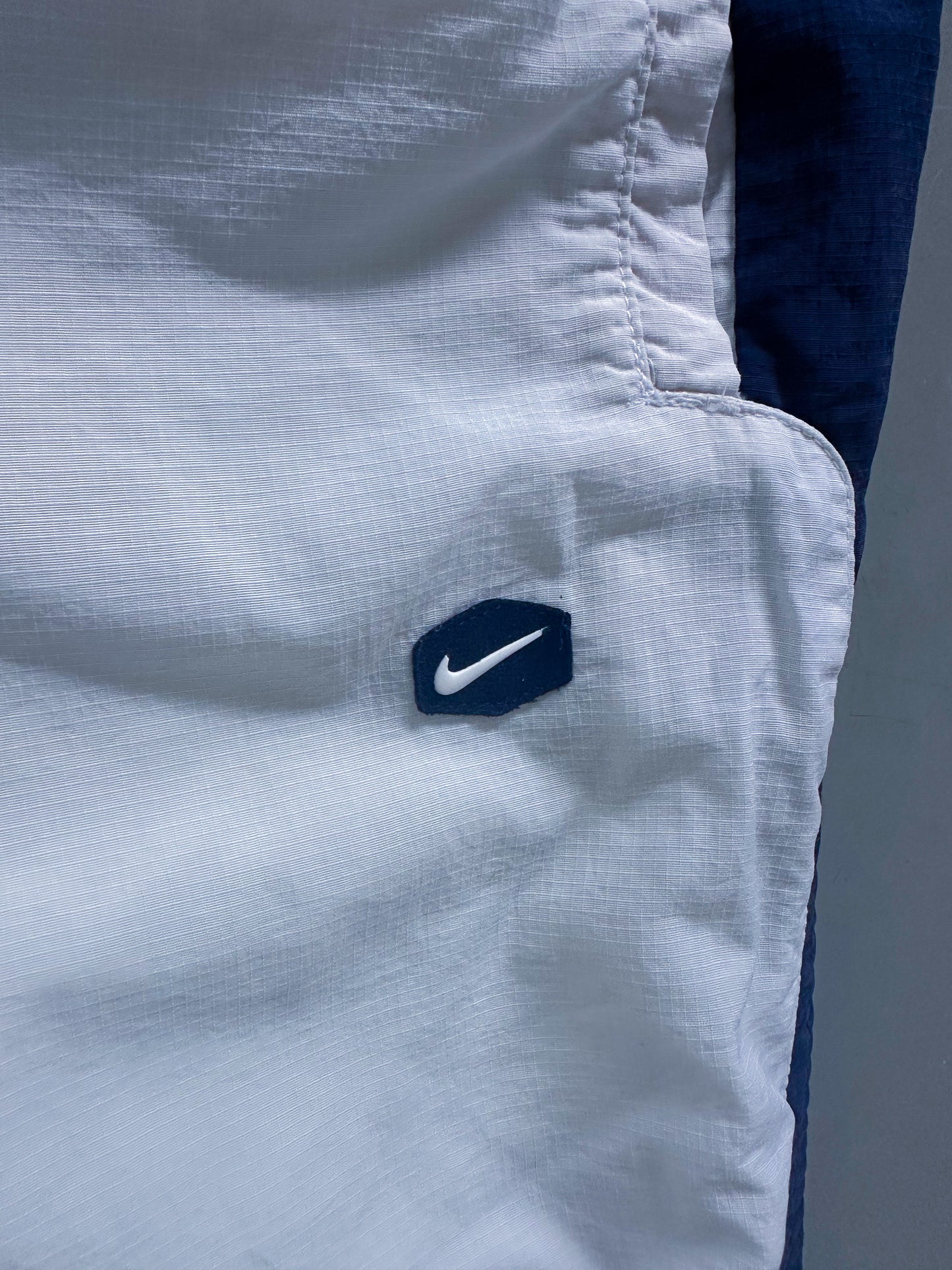 Nike Vintage *Hexagon* Trackpants | L