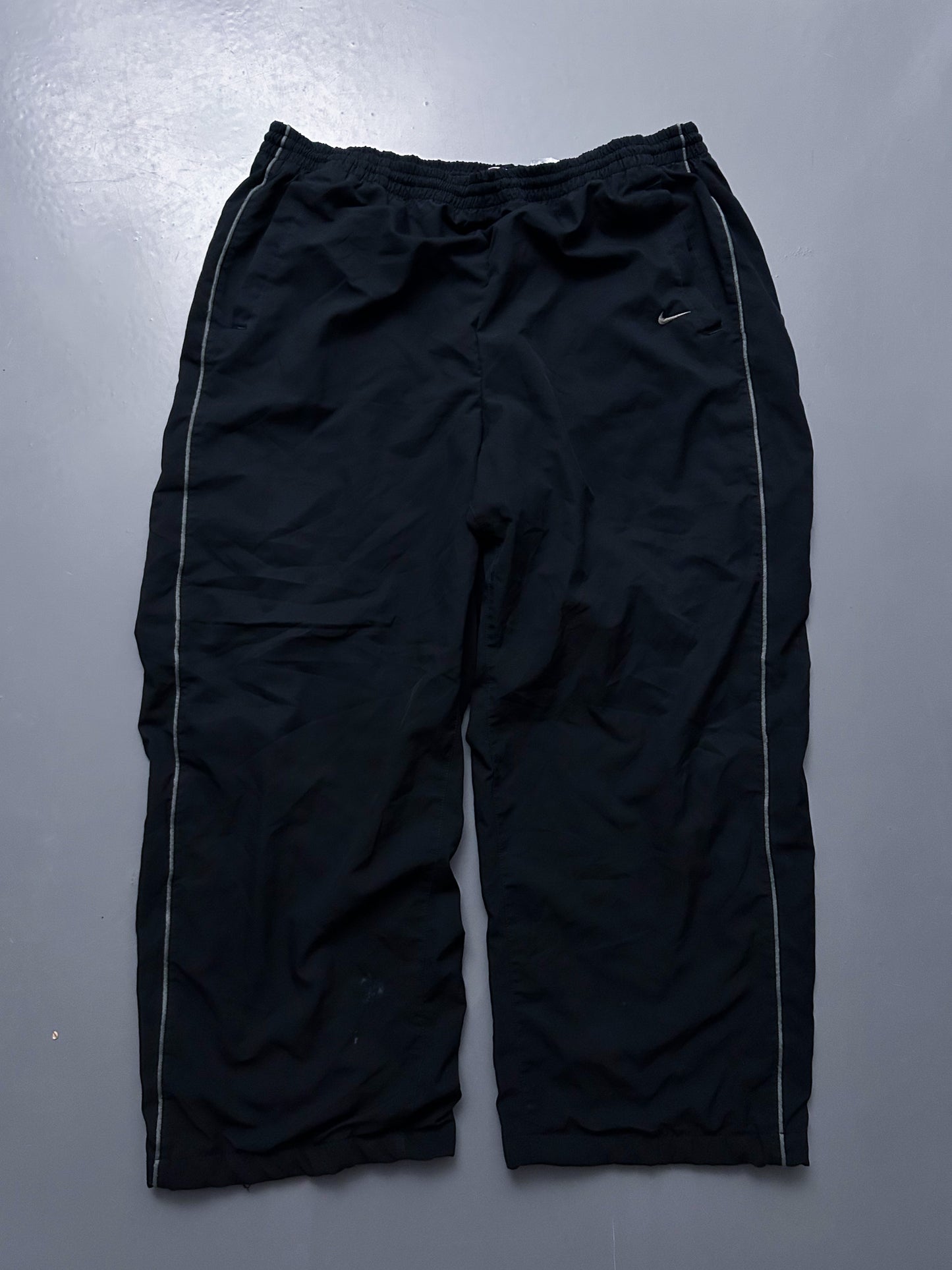 Nike Vintage Trackpants | L