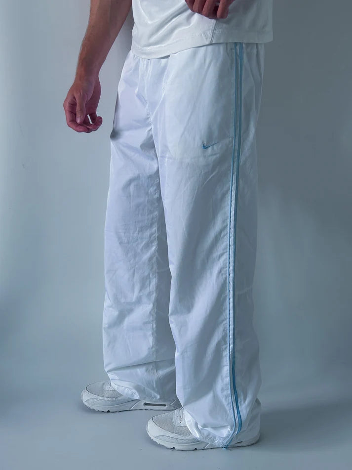 Nike Vintage *Babyblue* Trackpants | S