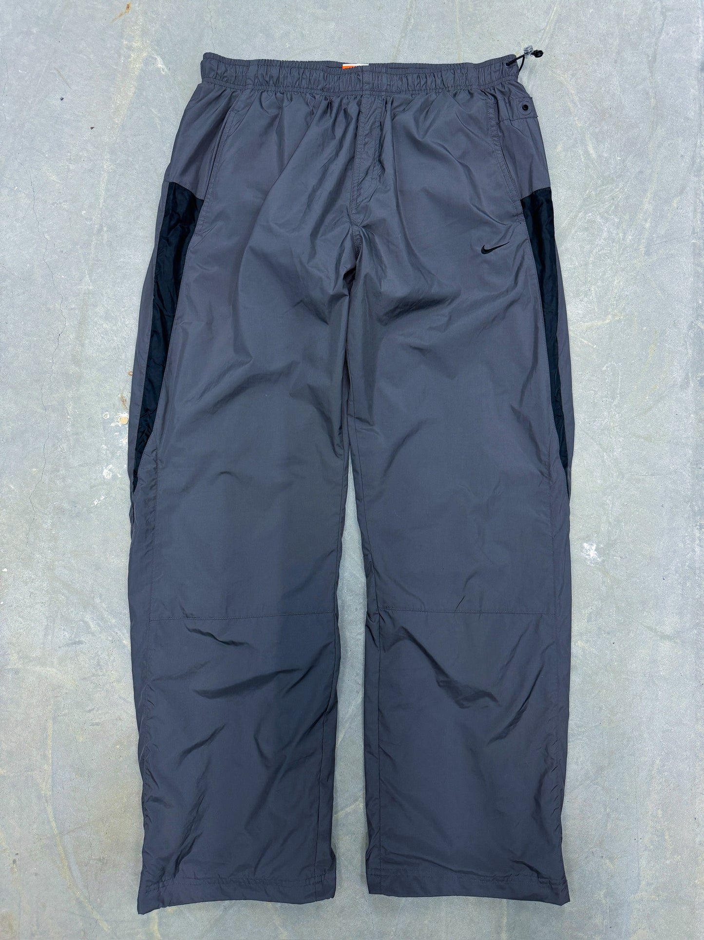 Nike Vintage Trackpants | L