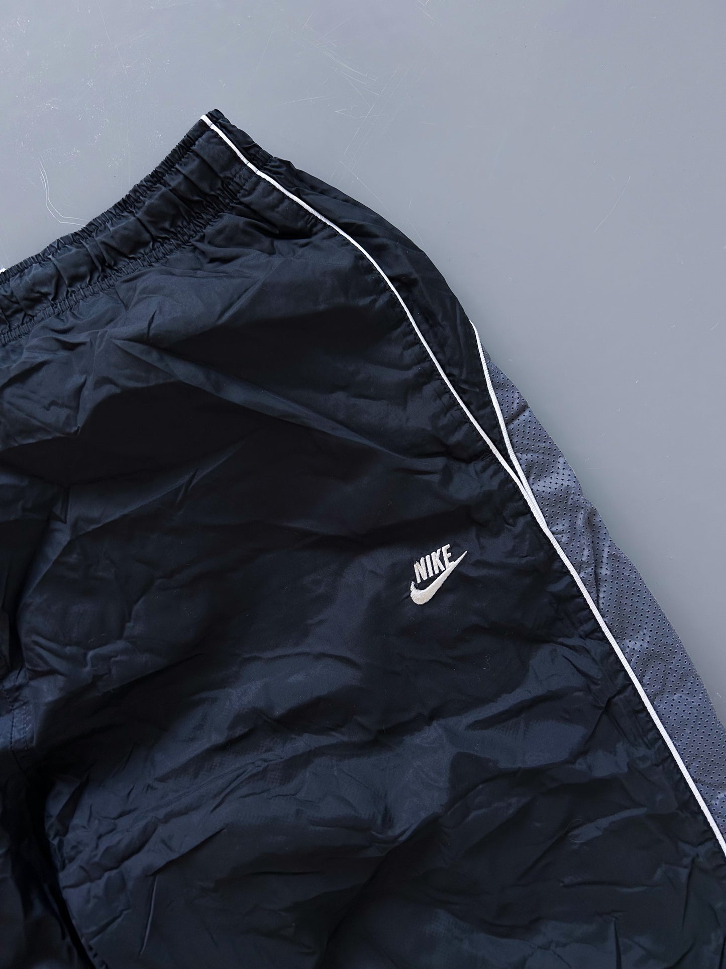 Nike Vintage Trackpants | XL