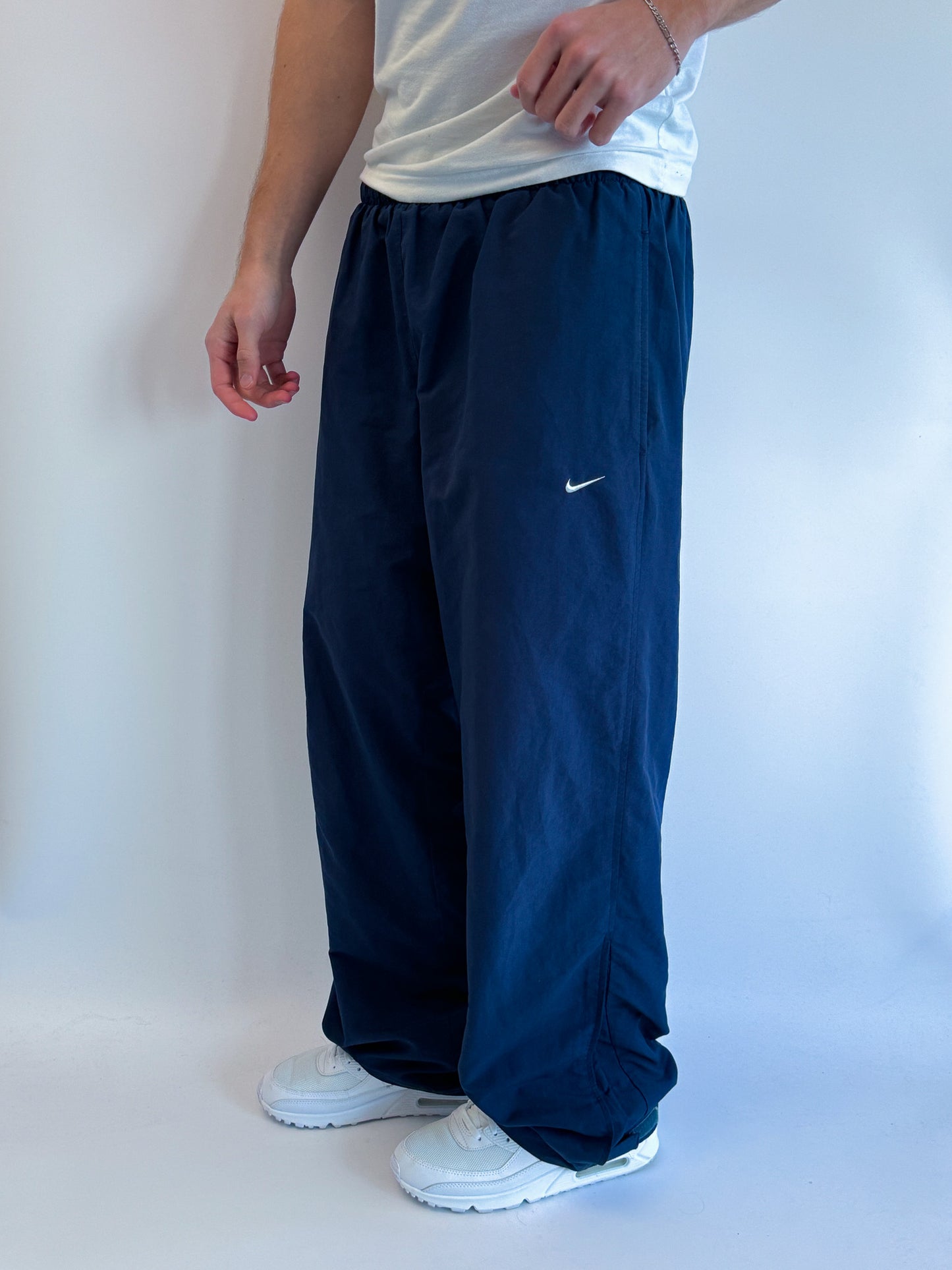 Nike Vintage Trackpants | L