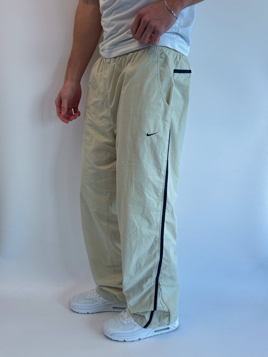 Nike Vintage *PREMIUM* Trackpants | L