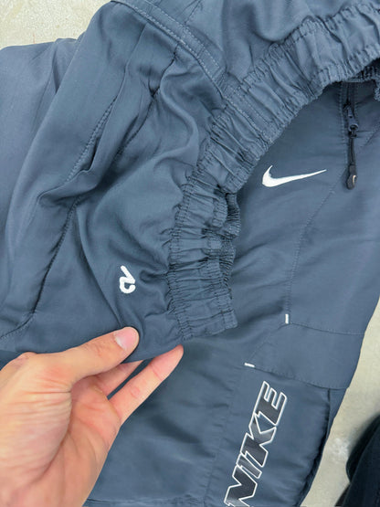 Nike Vintage Trackpants | M