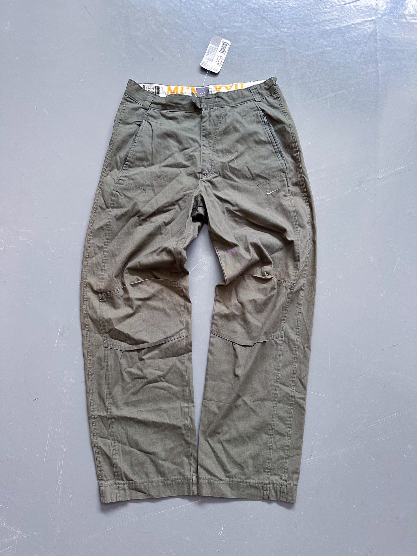 Nike Vintage *Deadstock* Cargo Pants | M