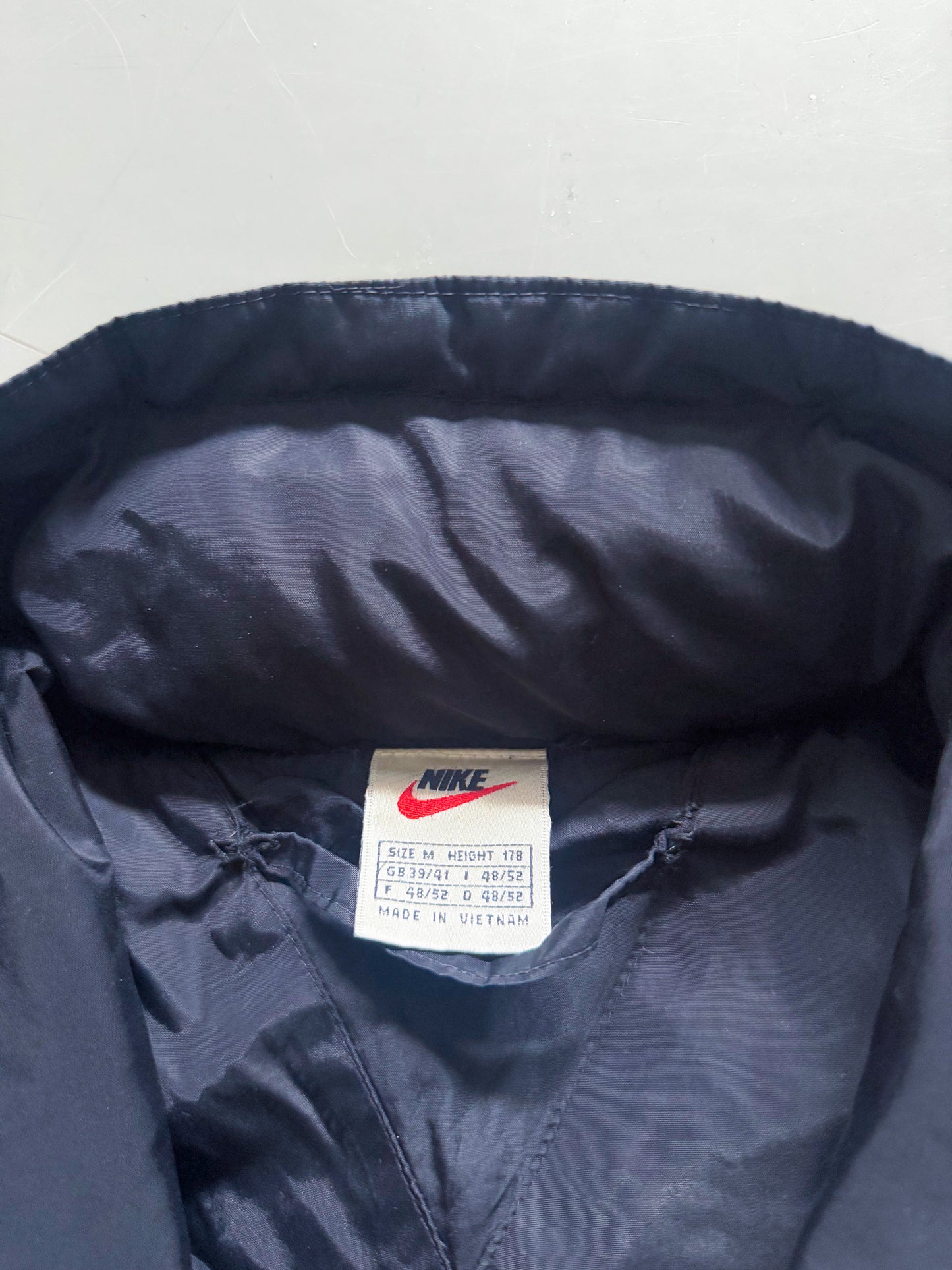 Nike Vintage Puffer / Winter Jacket | L