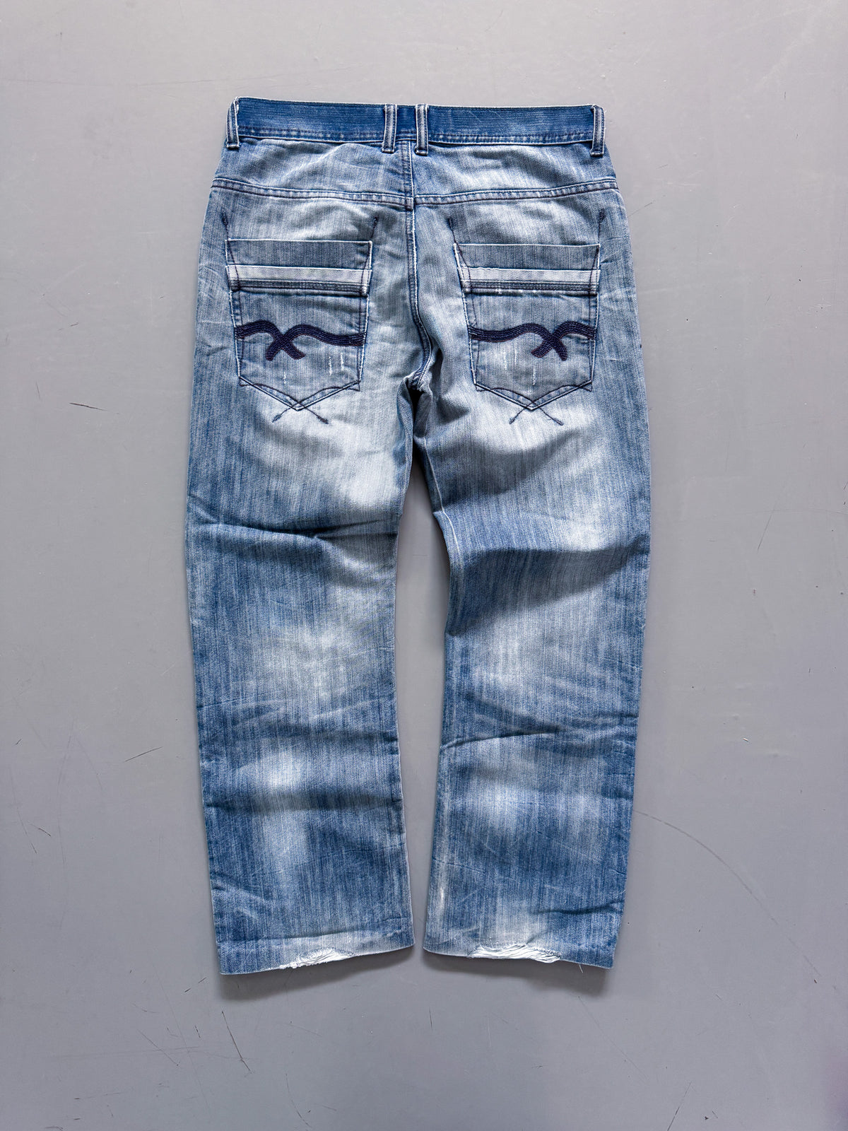 Vintage Y2K Straight Fit Jeans | Fits S