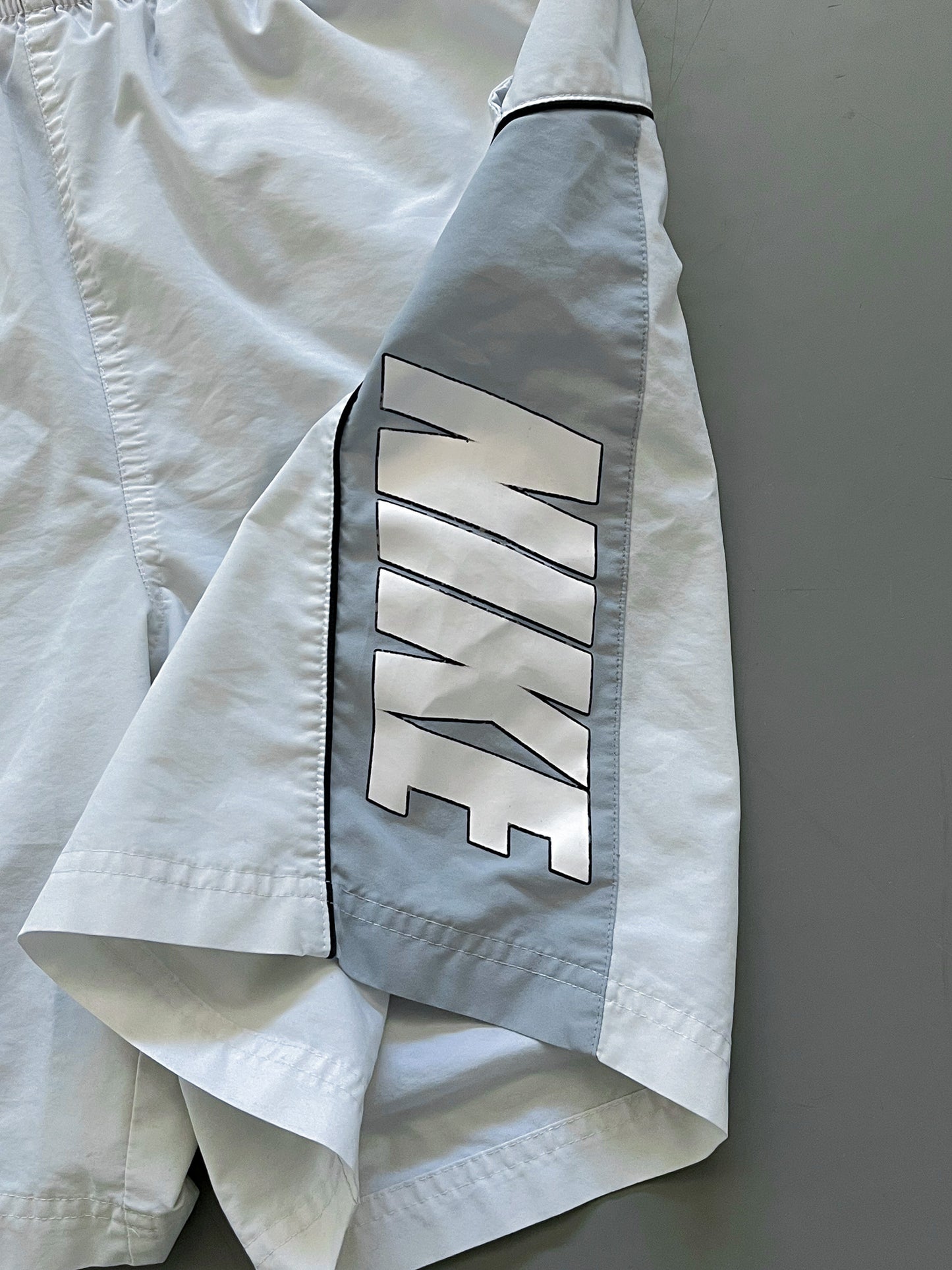 Nike Vintage Shorts | M