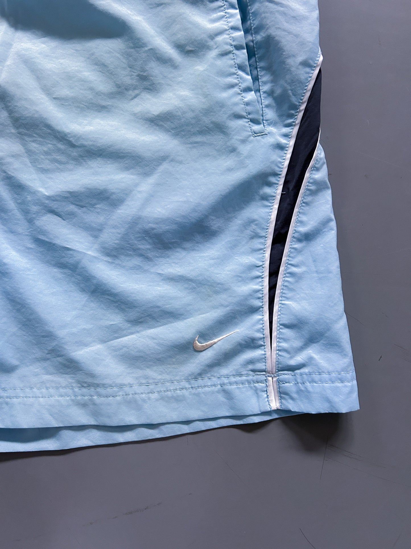 Vintage Nike *PREMIUM* Shorts | L