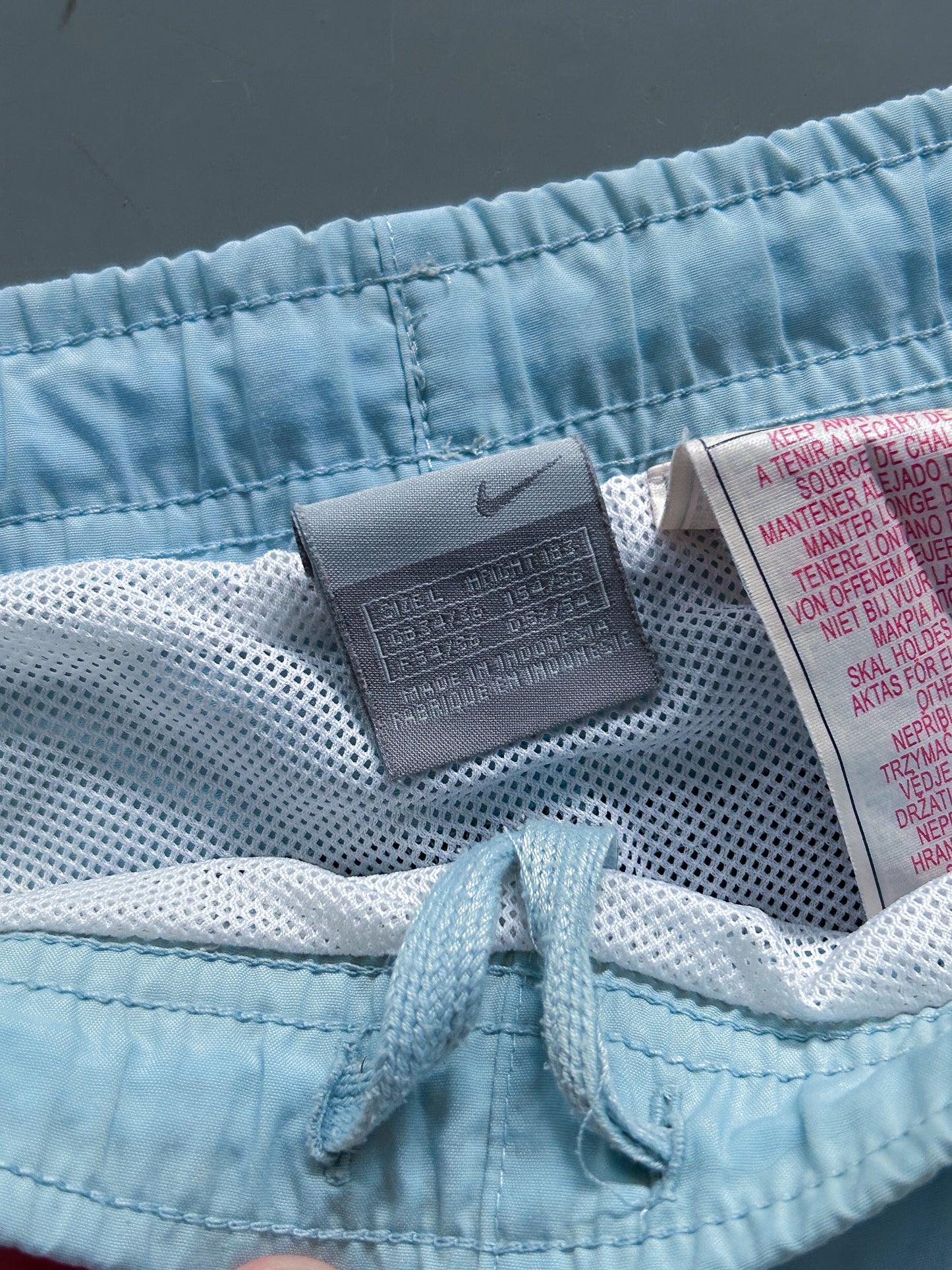 Vintage Nike *PREMIUM* Shorts | L