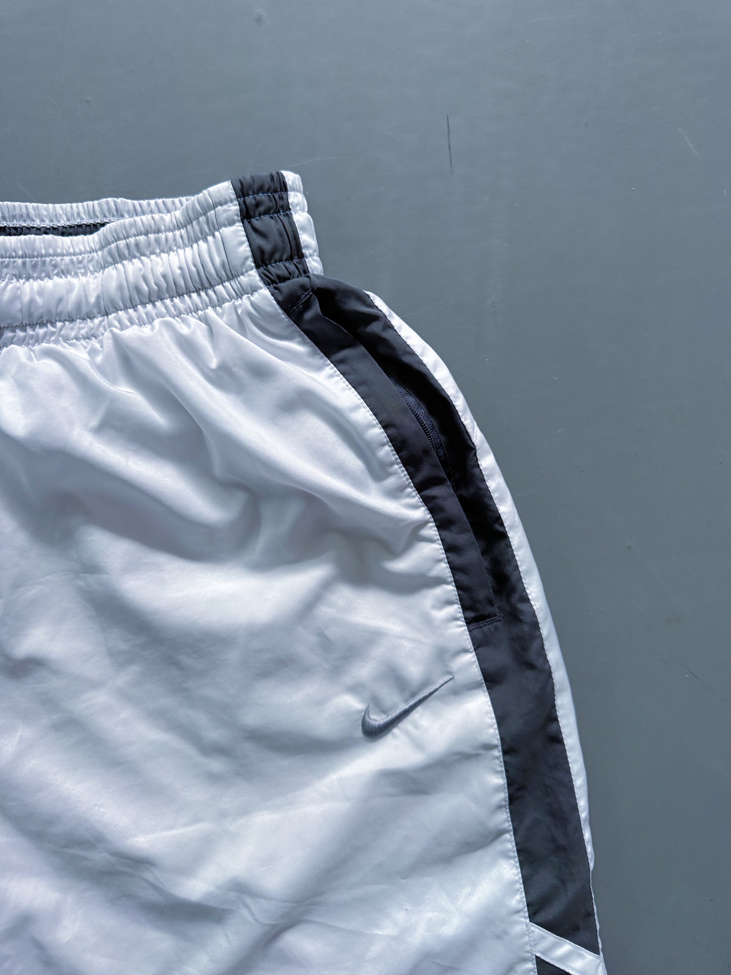 Vintage Nike Shorts | L