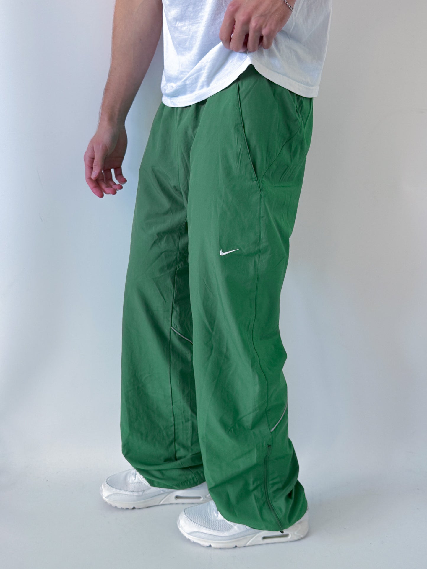 Nike Vintage Trackpants | M