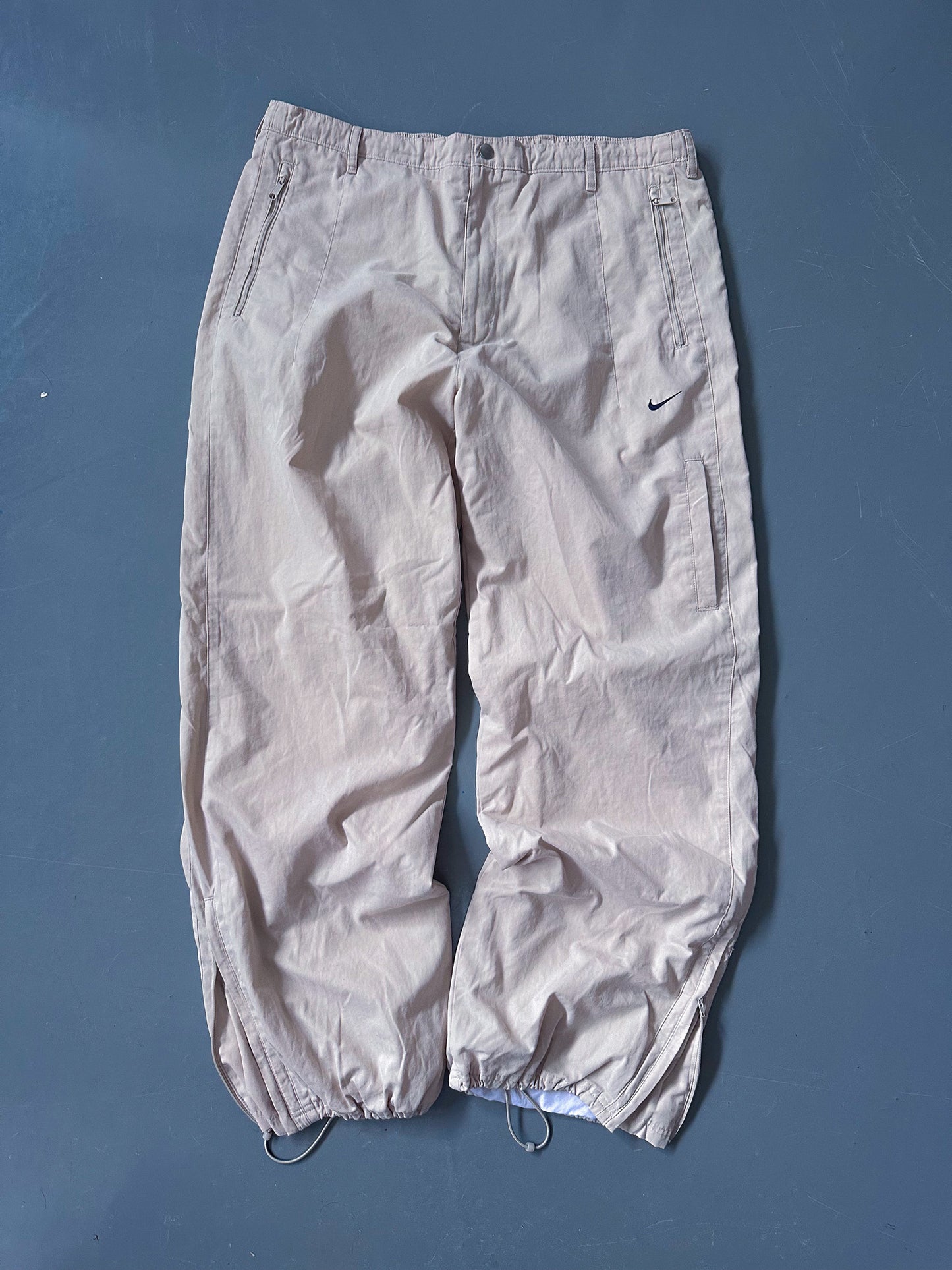 Nike Vintage Trackpants | L