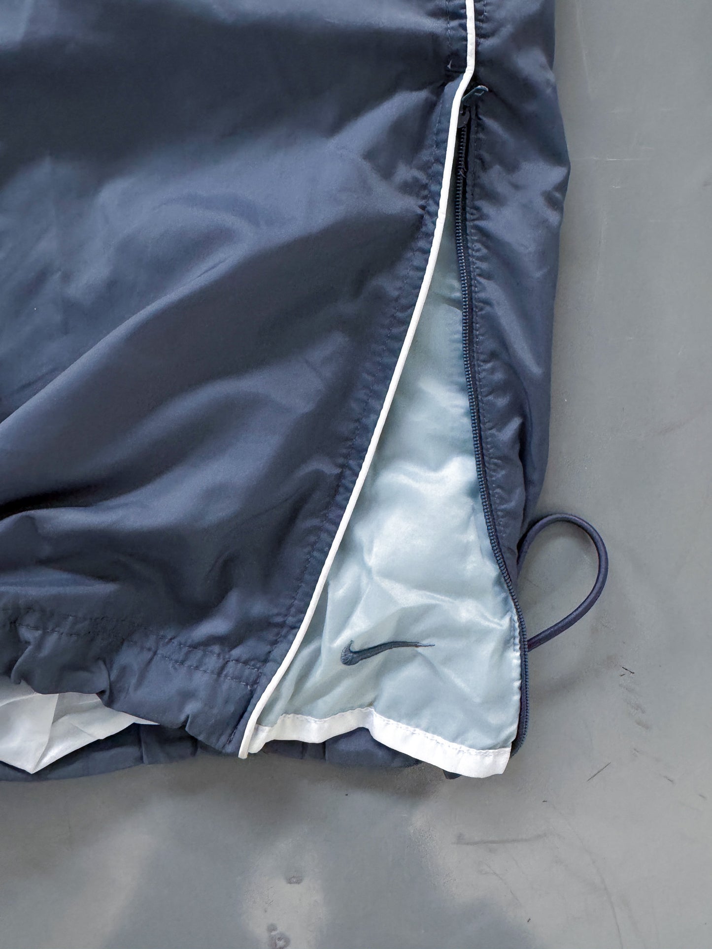 Nike Vintage Trackpants | L
