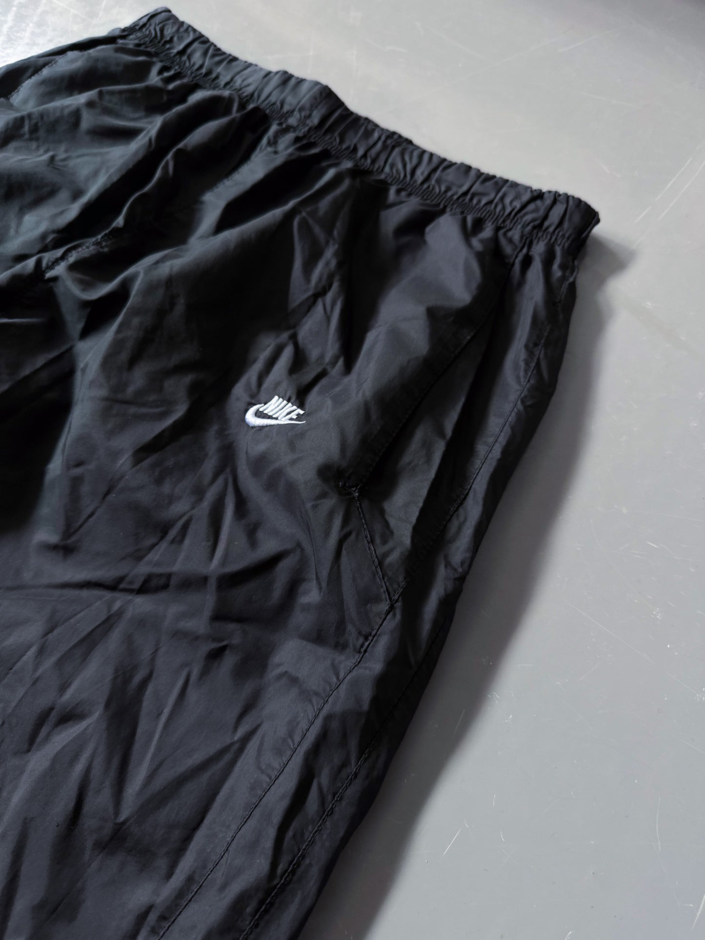 Nike Vintage Trackpants | L