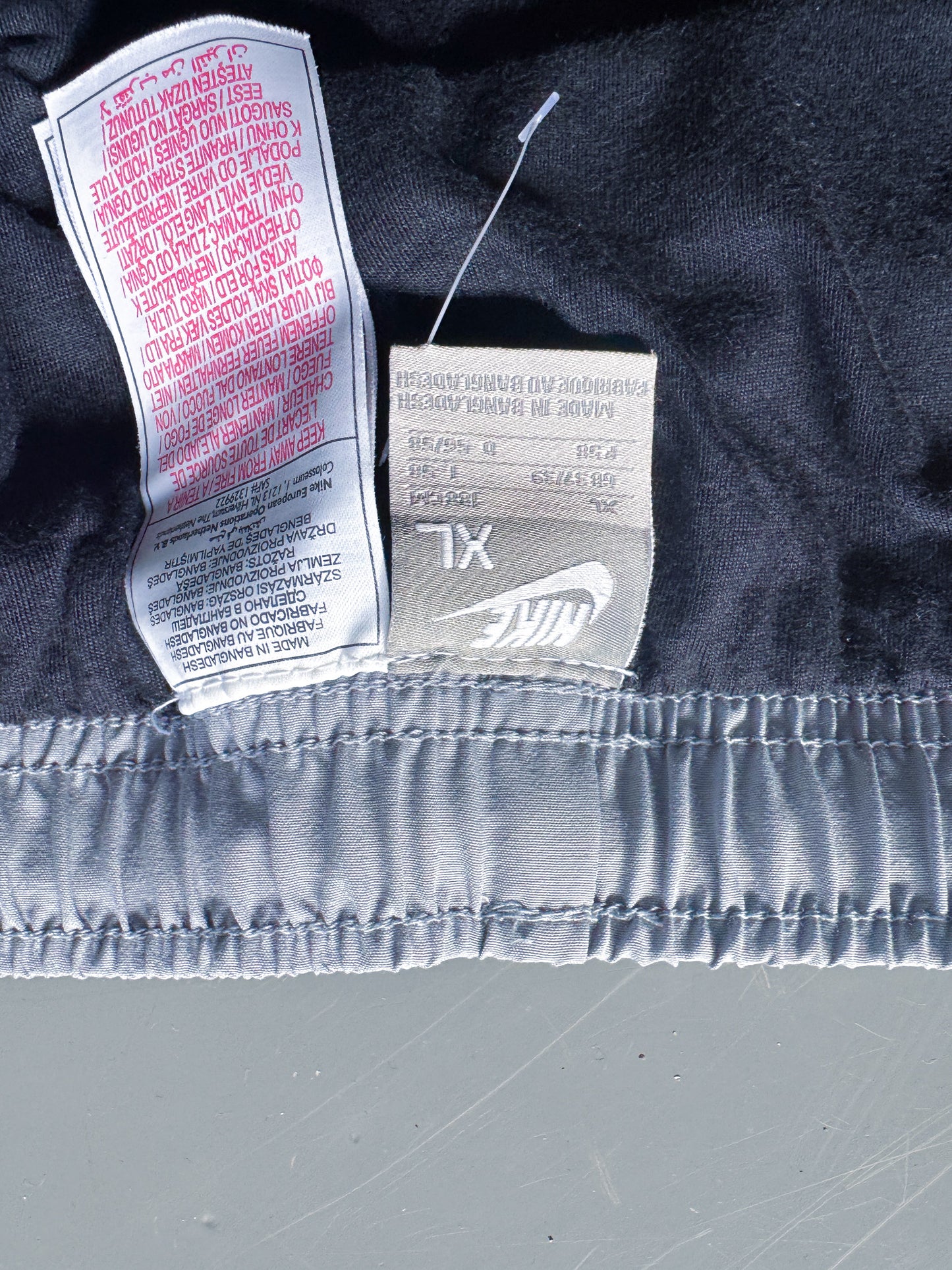 Nike Vintage Trackpants | XL