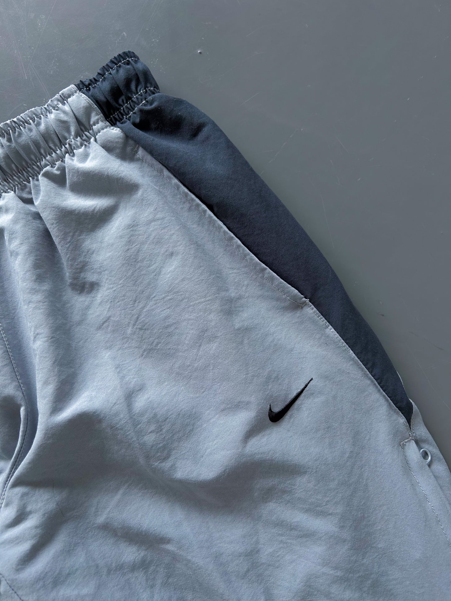 Nike Vintage Trackpants | XS