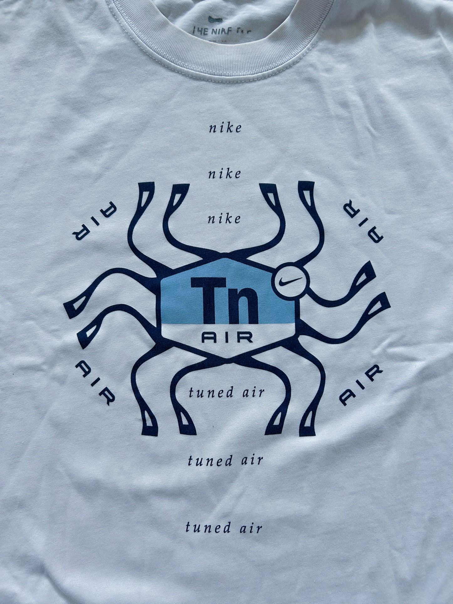 Vintage Nike *TN* T-Shirt | XS