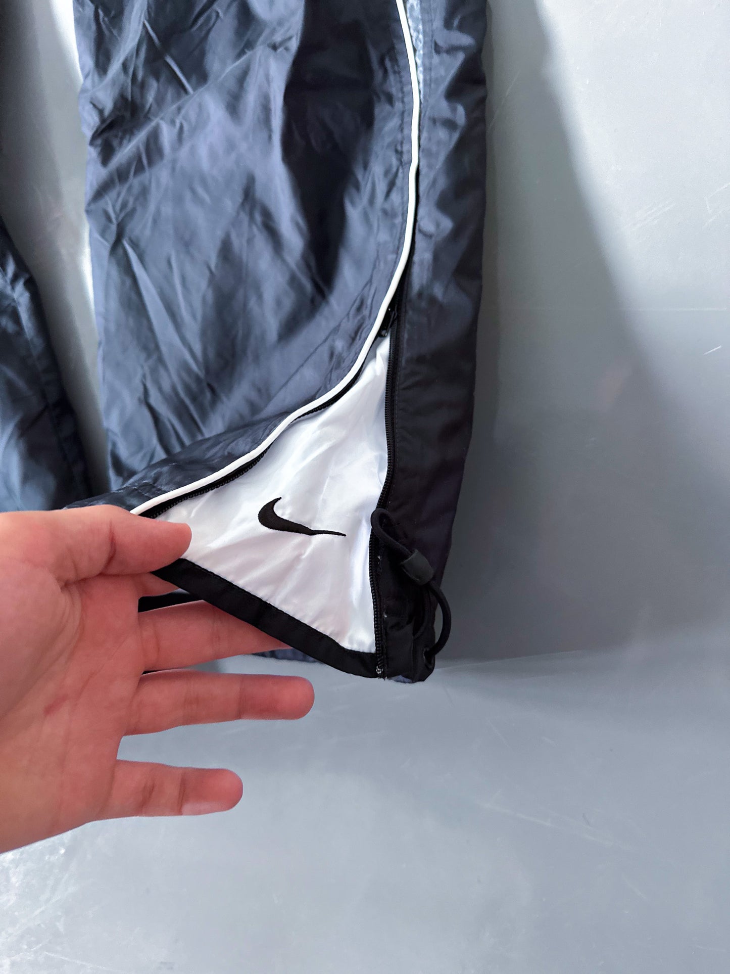 Nike Vintage Trackpants | L