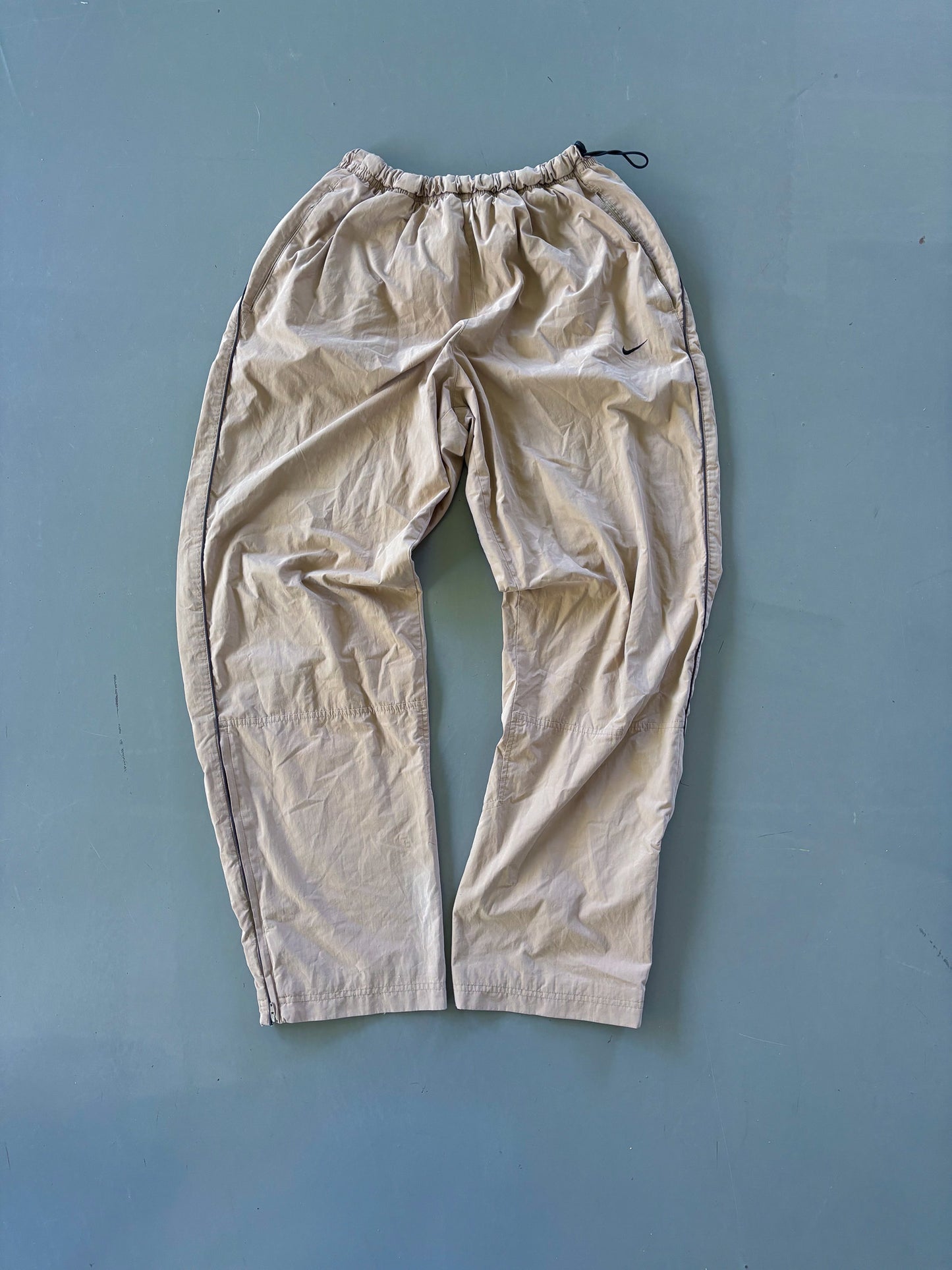 Nike Vintage Trackpants | L