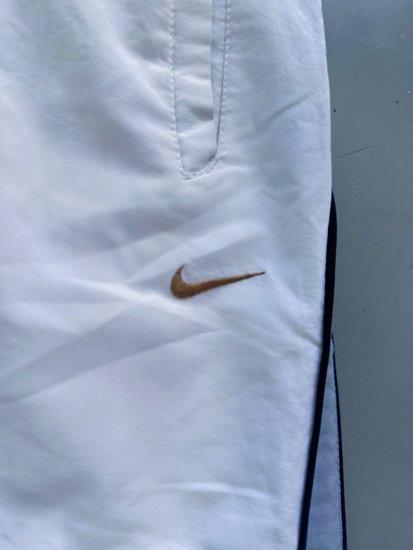 Nike Vintage *PREMIUM* Trackpants | L