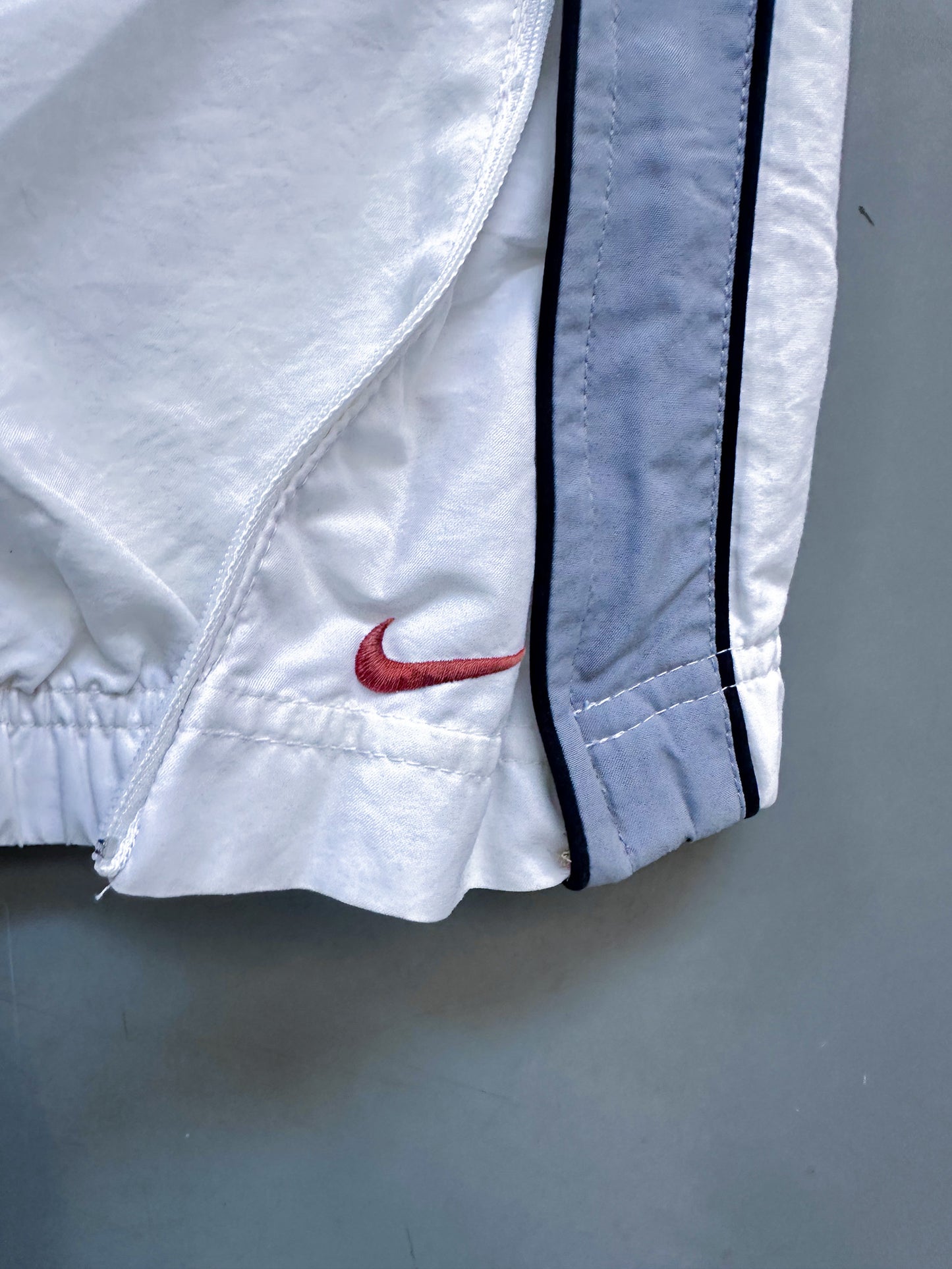 Nike Vintage *PREMIUM* Trackpants | L