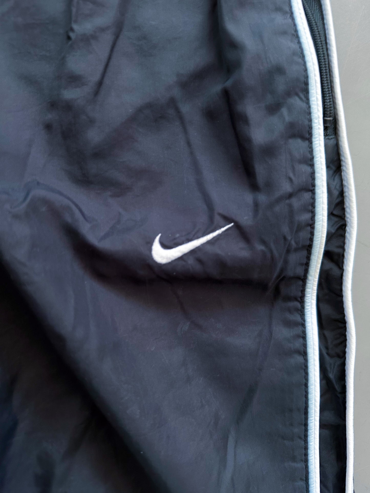Nike Vintage *PREMIUM* Trackpants | M