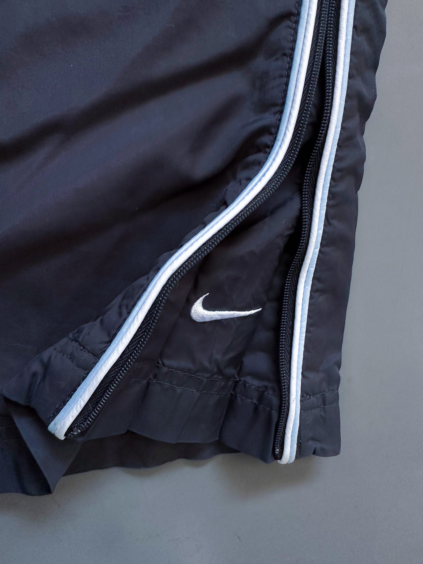Nike Vintage *PREMIUM* Trackpants | M