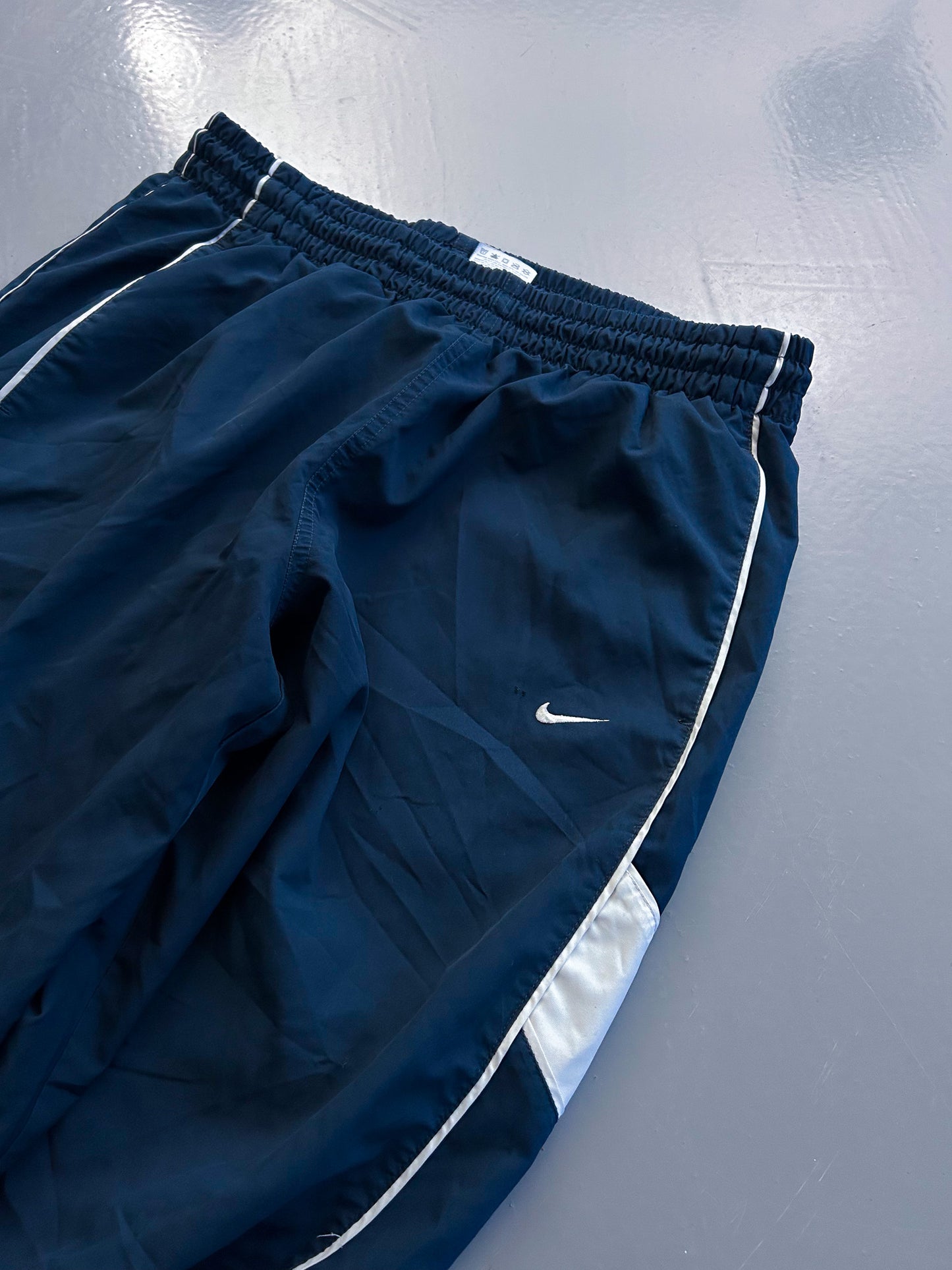 Nike Vintage Trackpants | L