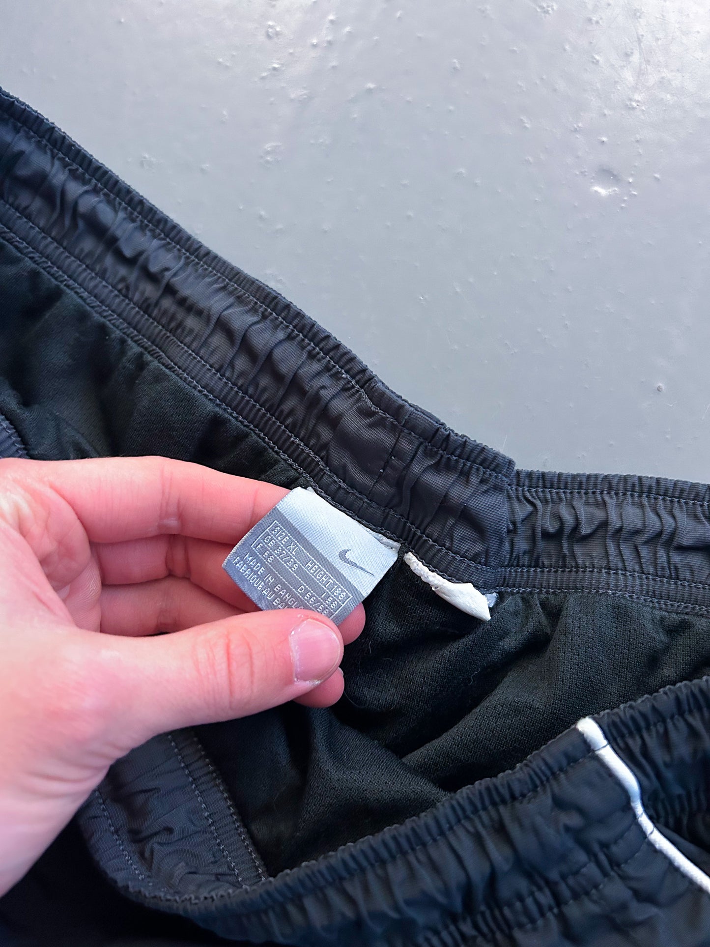 Nike Vintage *SHOX* Trackpants | XL