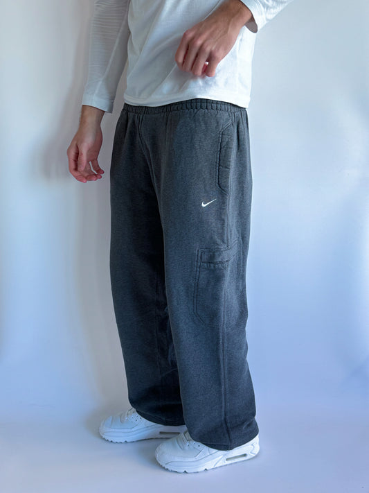 Nike Vintage Sweatpants | M
