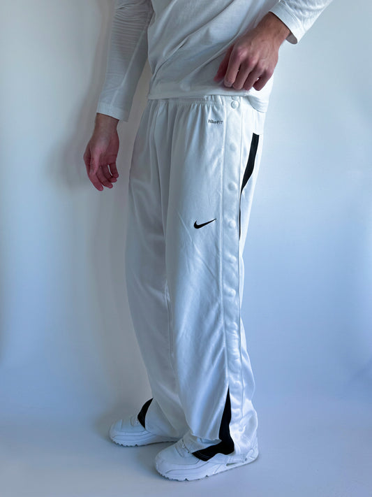 Nike Vintage Trackpants | L