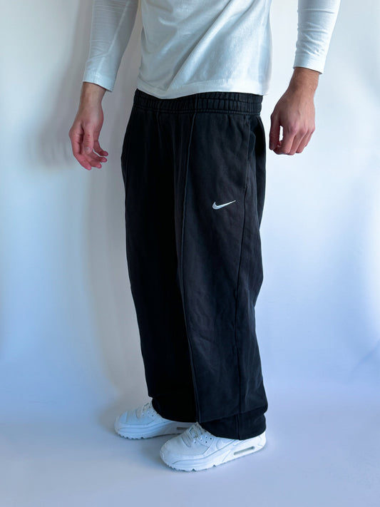 Nike Vintage Sweatpants | S