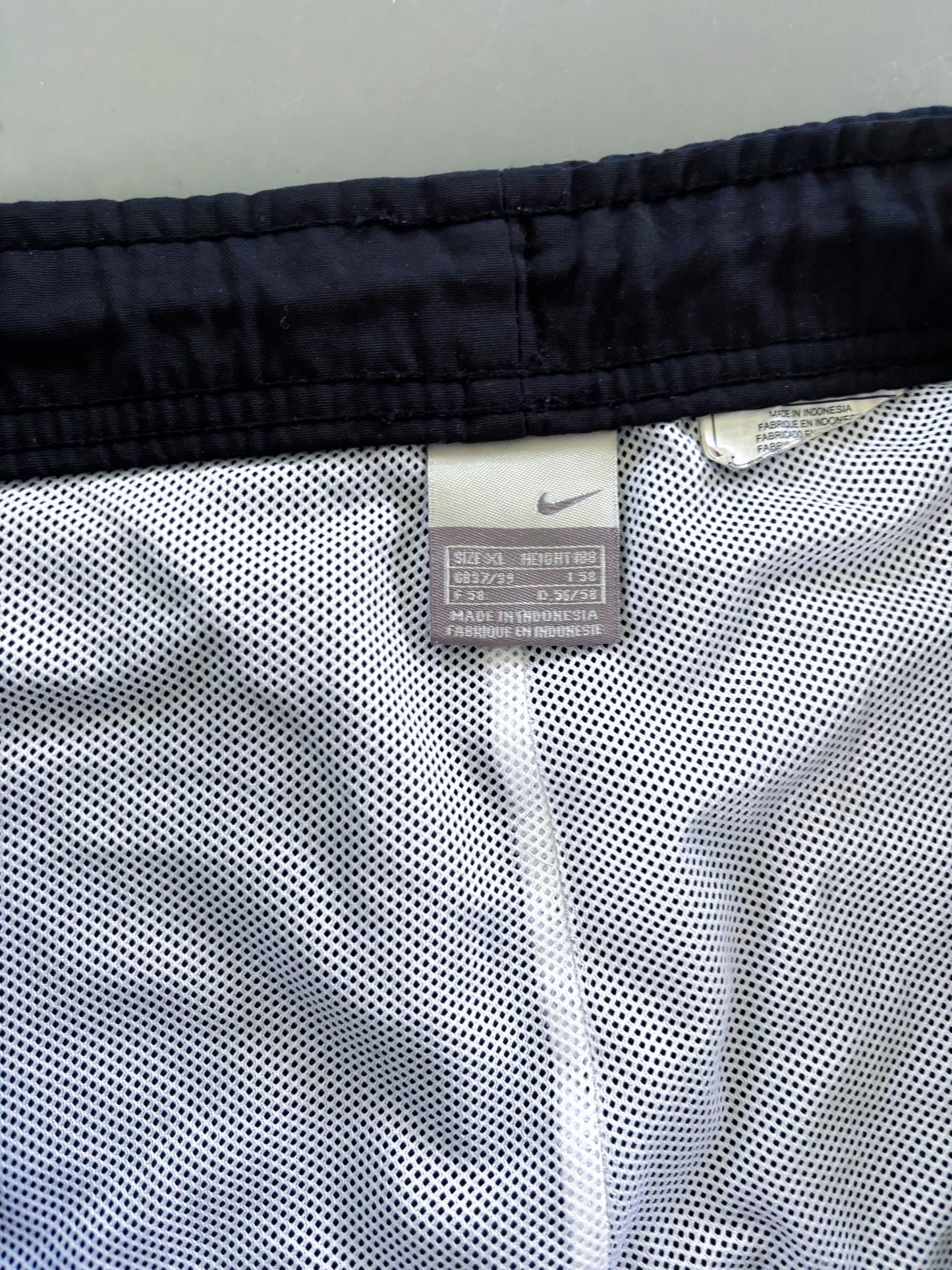 Nike Vintage Trackpants | XL