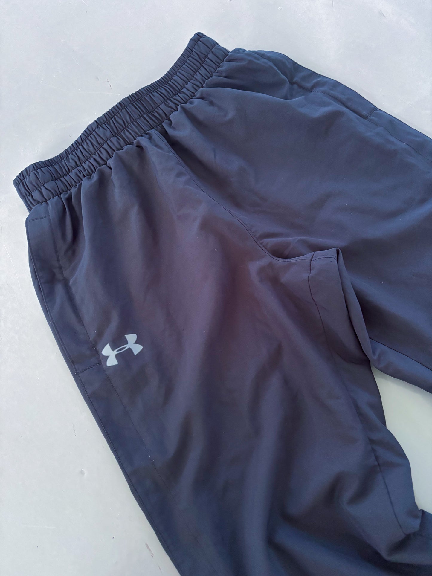 Under Armour Vintage Trackpants | S