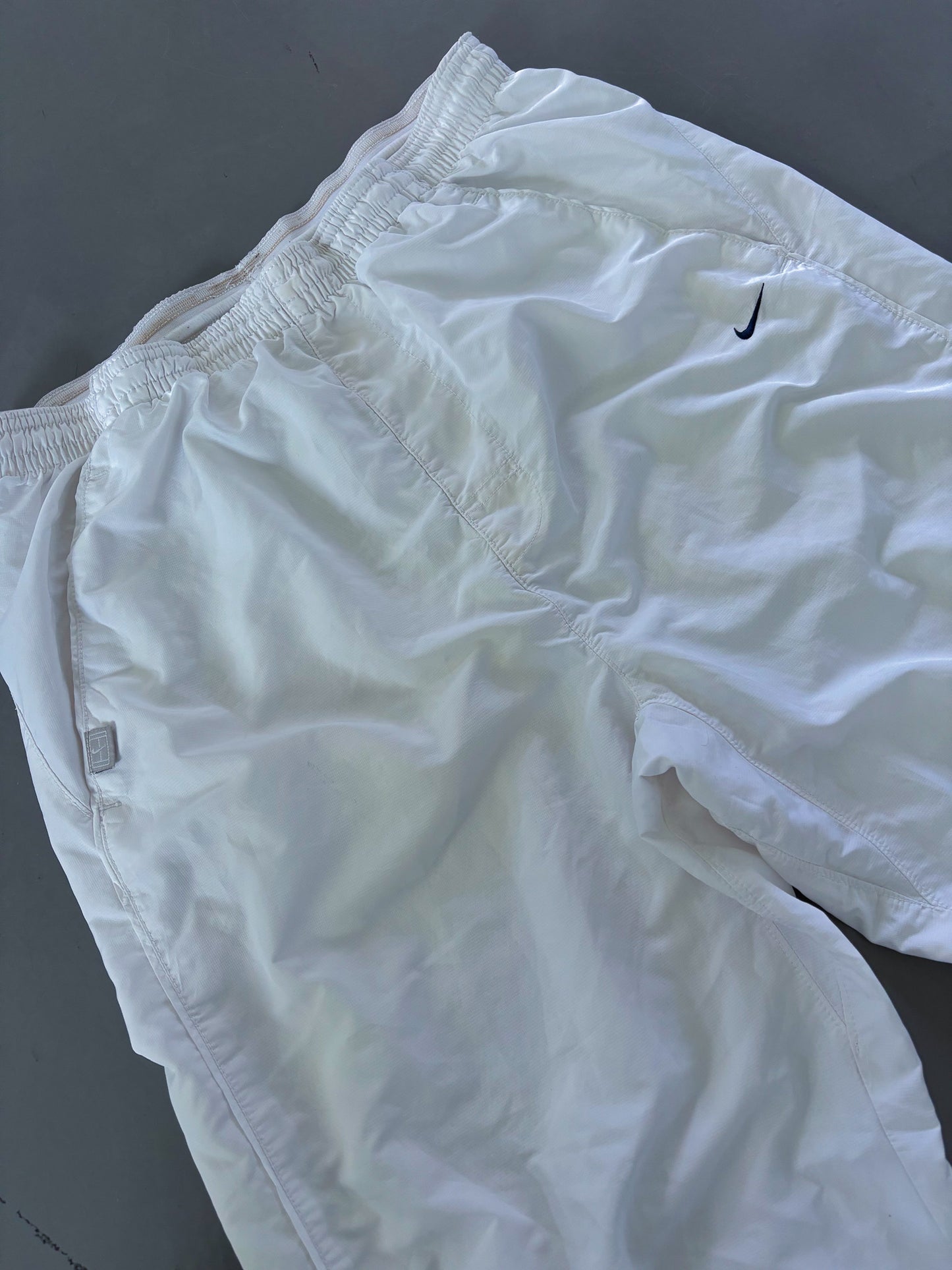 Nike Vintage *PREMIUM* Trackpants | L