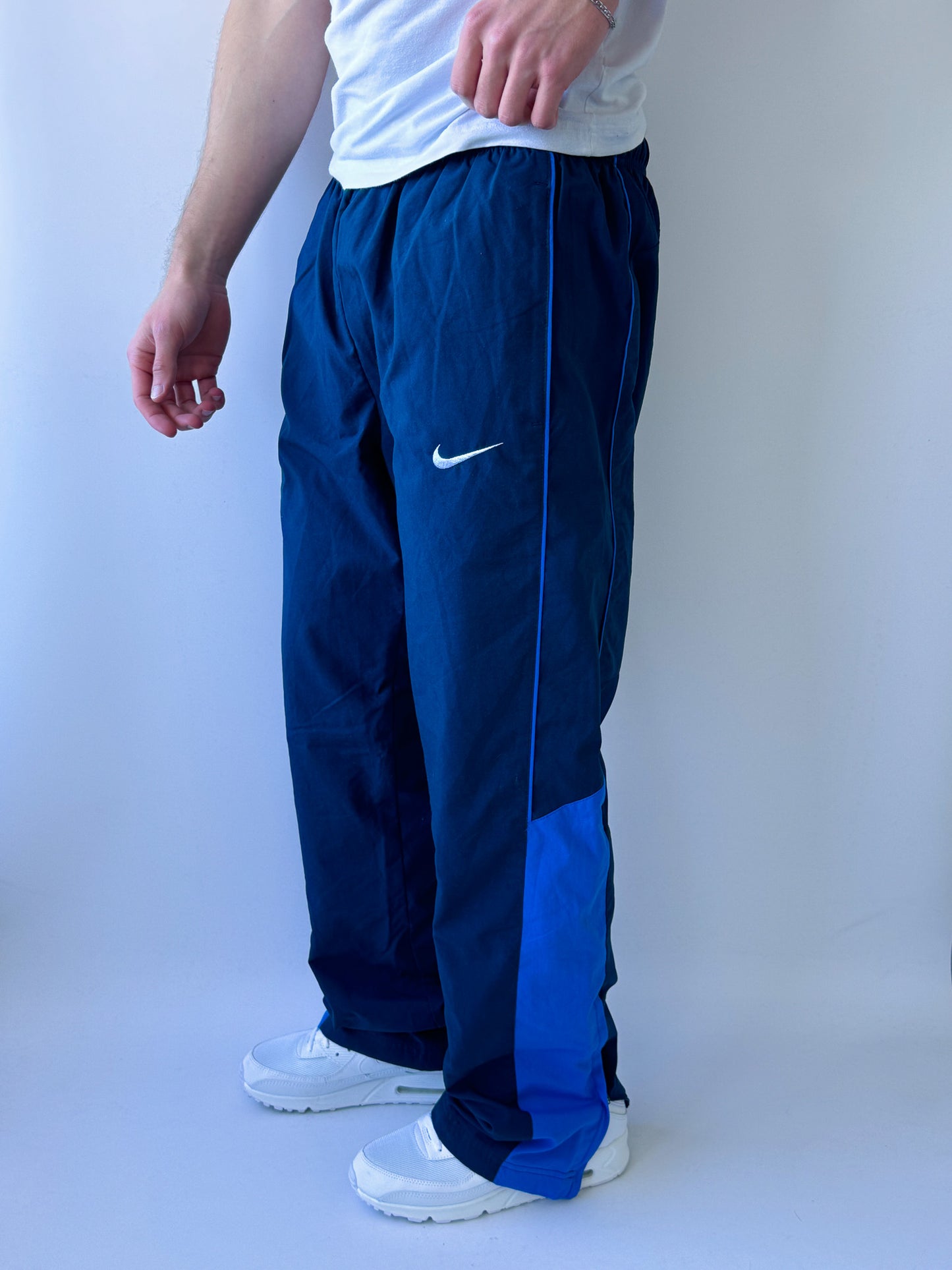 Nike Vintage Trackpants | L