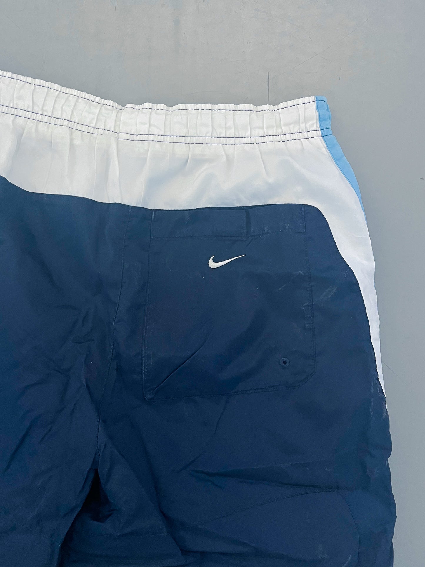 Vintage Nike Shorts | M