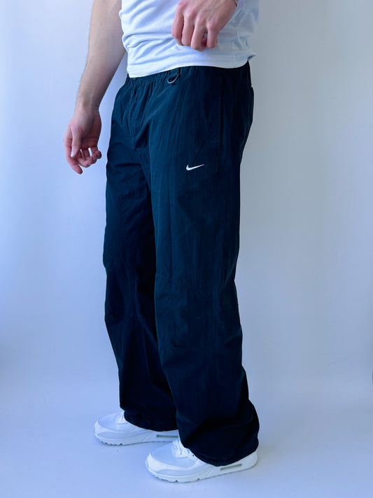 Nike Vintage Trackpants | M