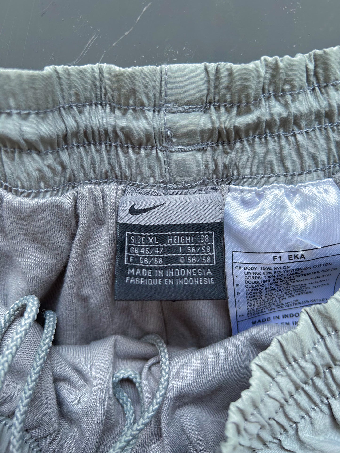 Nike Vintage Trackpants | XL