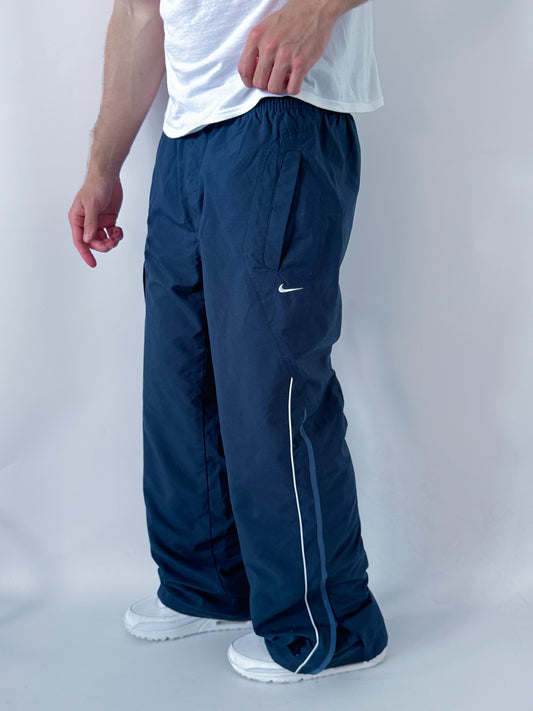 Nike Vintage Trackpants | L